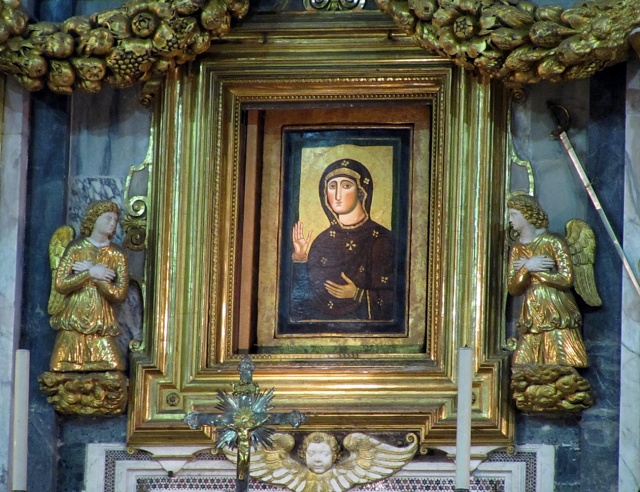 Ιταλικό αντίγραφο του 11ου αιώνα της Παναγίας Αγιοσορίτισσας. Διαστάσεις 51,5 Χ 82 εκ. Σήμερα βρίσκεται στην εκκλησία: Chiesa di Santa d' Aracoeli, Ρώμη.